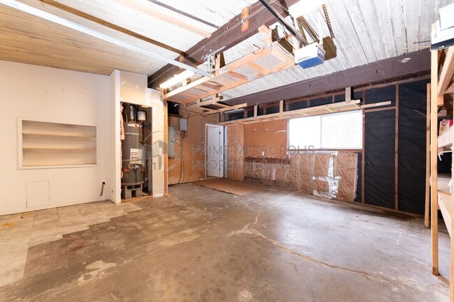 Building Photo - 28 21st Pl