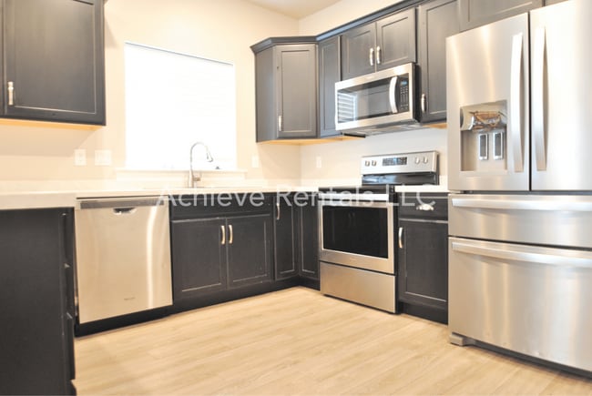 Building Photo - 1864 S 1425 W