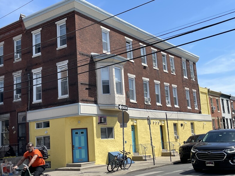 Building Exterior - 1501 S 16th St