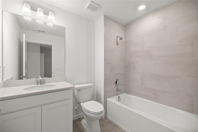 Building Photo - 3594 SE 37th Ct