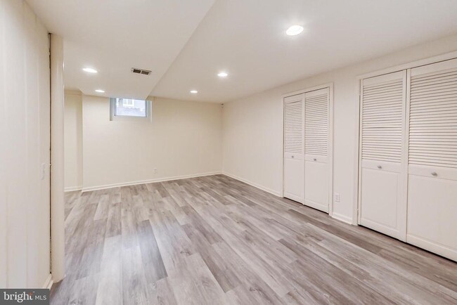 Building Photo - 4709 Edgefield Rd