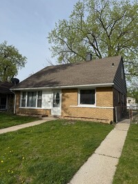 Building Photo - 14612 Dorchester Ave