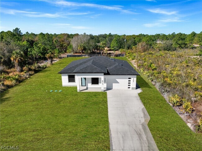 Building Photo - 517 Johns Ave