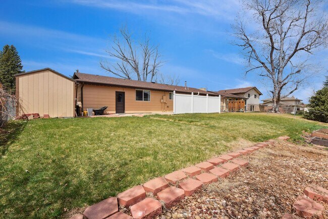 Building Photo - 3 Bedroom single family home in Lakewood