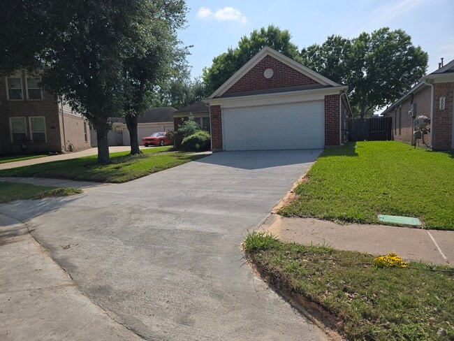 Building Photo - 2910 Plum Lake Dr