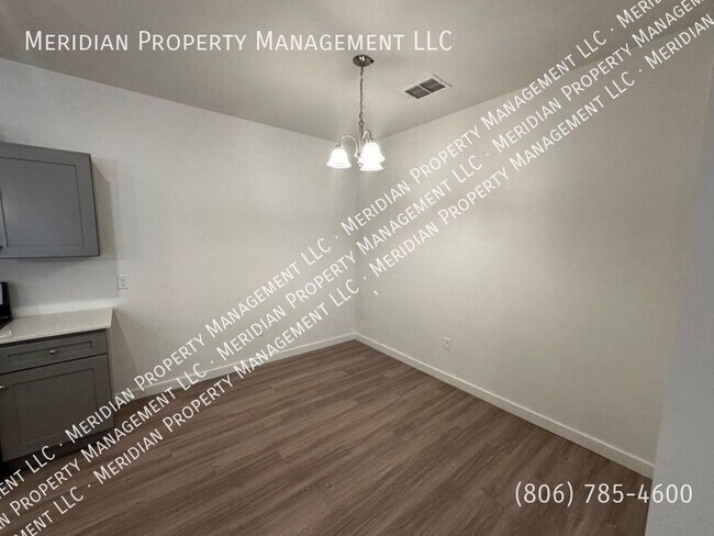 Building Photo - 5508 Itasca-A