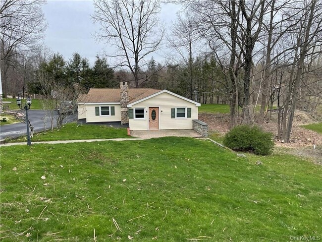 Building Photo - 22 Lake Ave