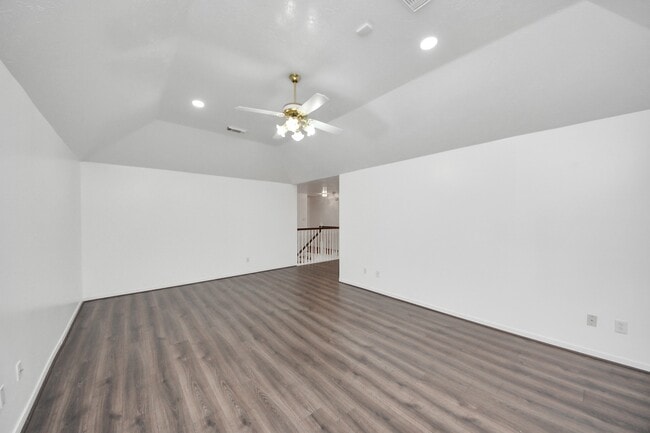 Building Photo - 3138 Waters View Dr