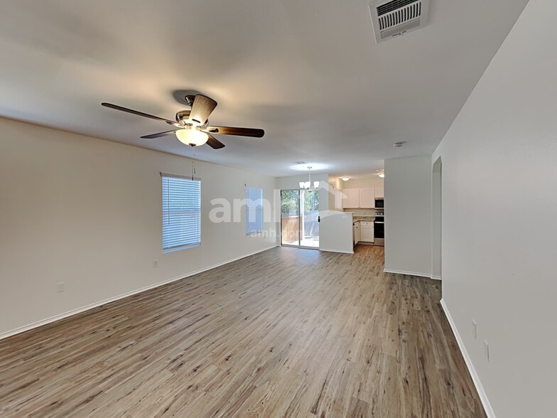 Building Photo - 3530 Lantana Falls