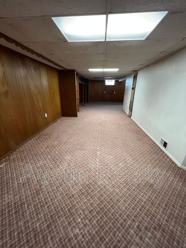 Building Photo - 4367 Boswell Ave