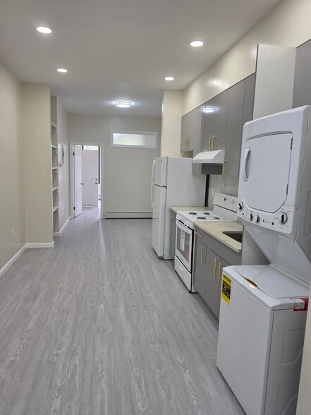 New Appliances - 781 Seneca Ave