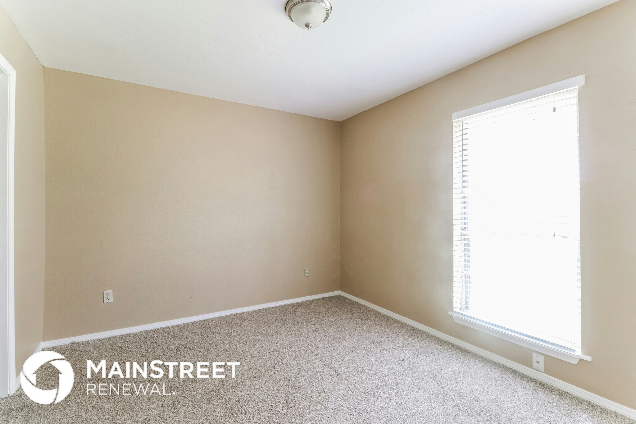 Building Photo - 11520 Bel Air Pl