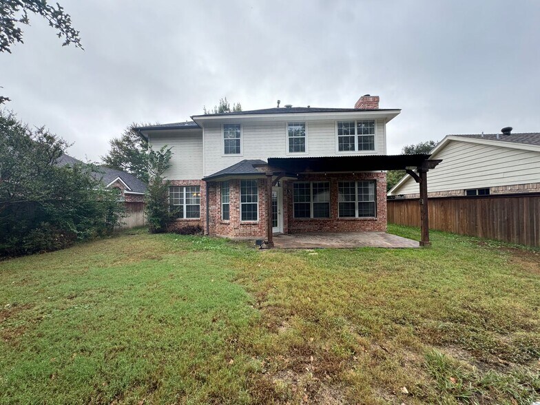 Building Photo - 5420 Cold Springs Dr