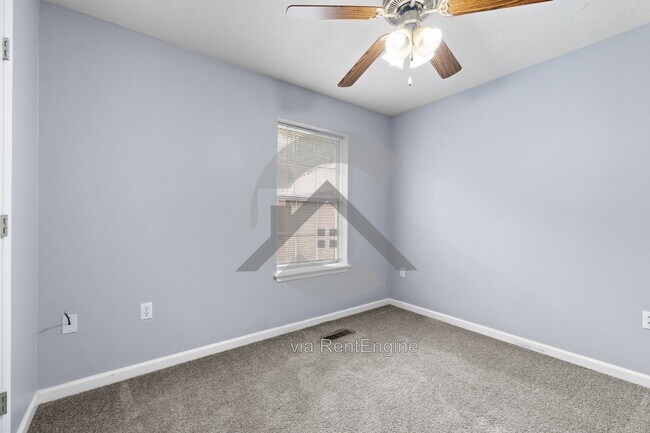 Building Photo - 2022 Erbach St