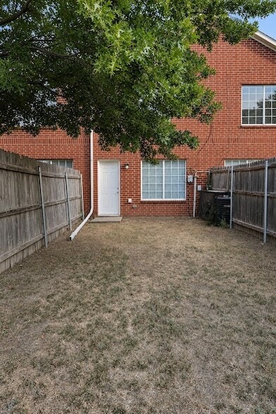 Building Photo - 4011 Preferred Pl