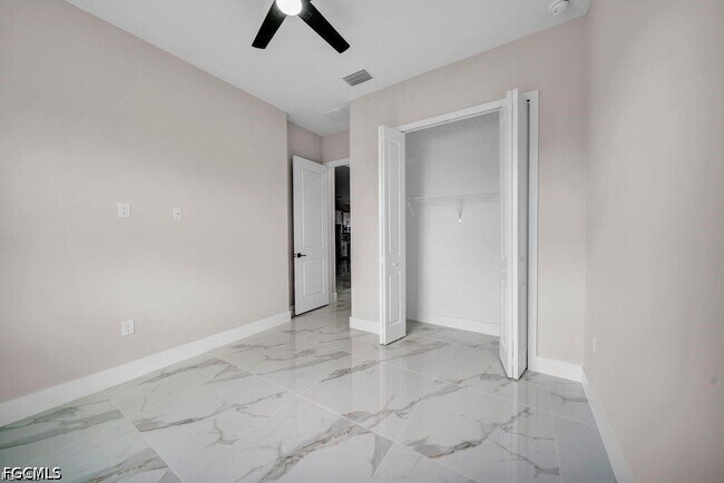 Building Photo - 4648-4650-4650 Leonard Blvd S