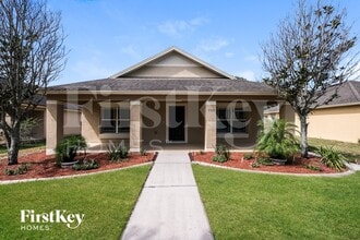 Building Photo - 9728 Highland Ridge Dr