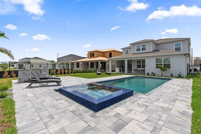 Building Photo - 8105 Fenton St