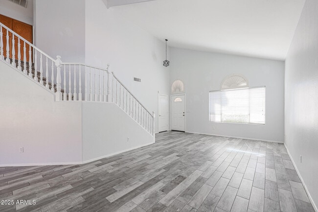 Building Photo - 4432 E Anderson Dr