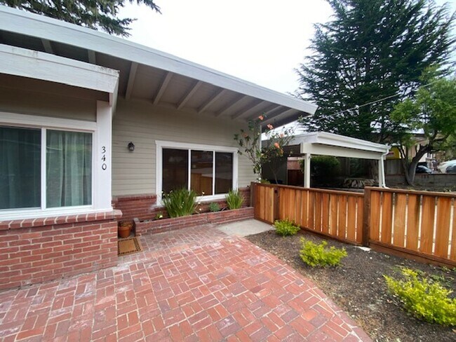 Building Photo - 340 Bishop Ave