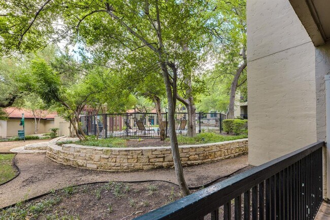Building Photo - 9525 N Capital of Texas Hwy