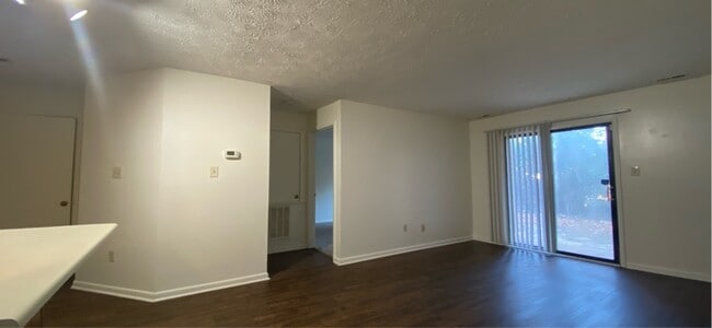 Building Photo - 6408 Starbrook Dr