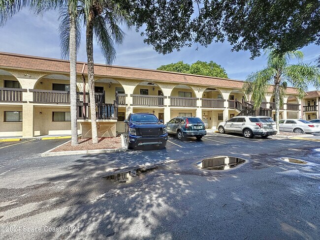 Building Photo - 205 Palmetto Ave