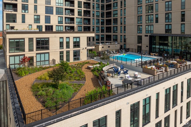 Rooftop Garden - Industry Indianapolis