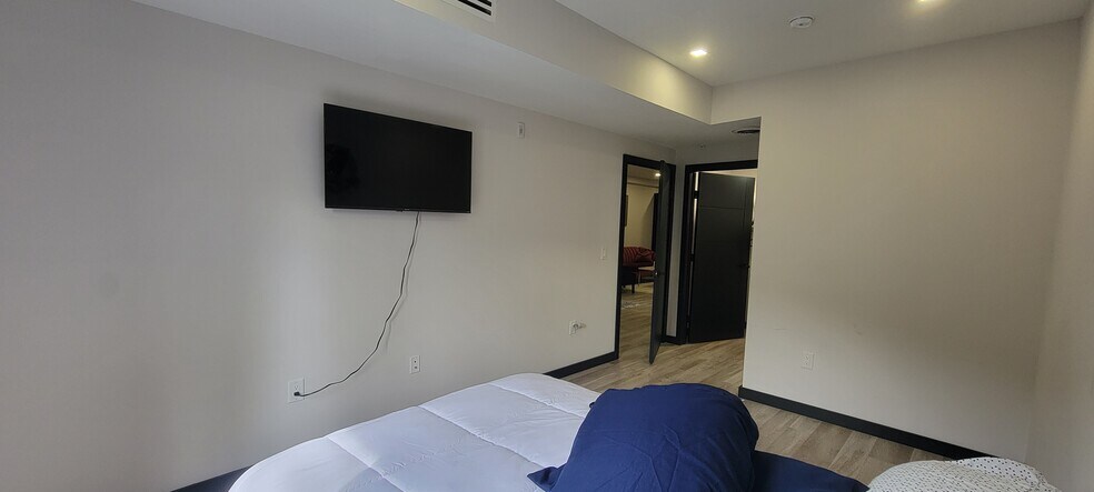 Building Photo - 2020 Dreer St