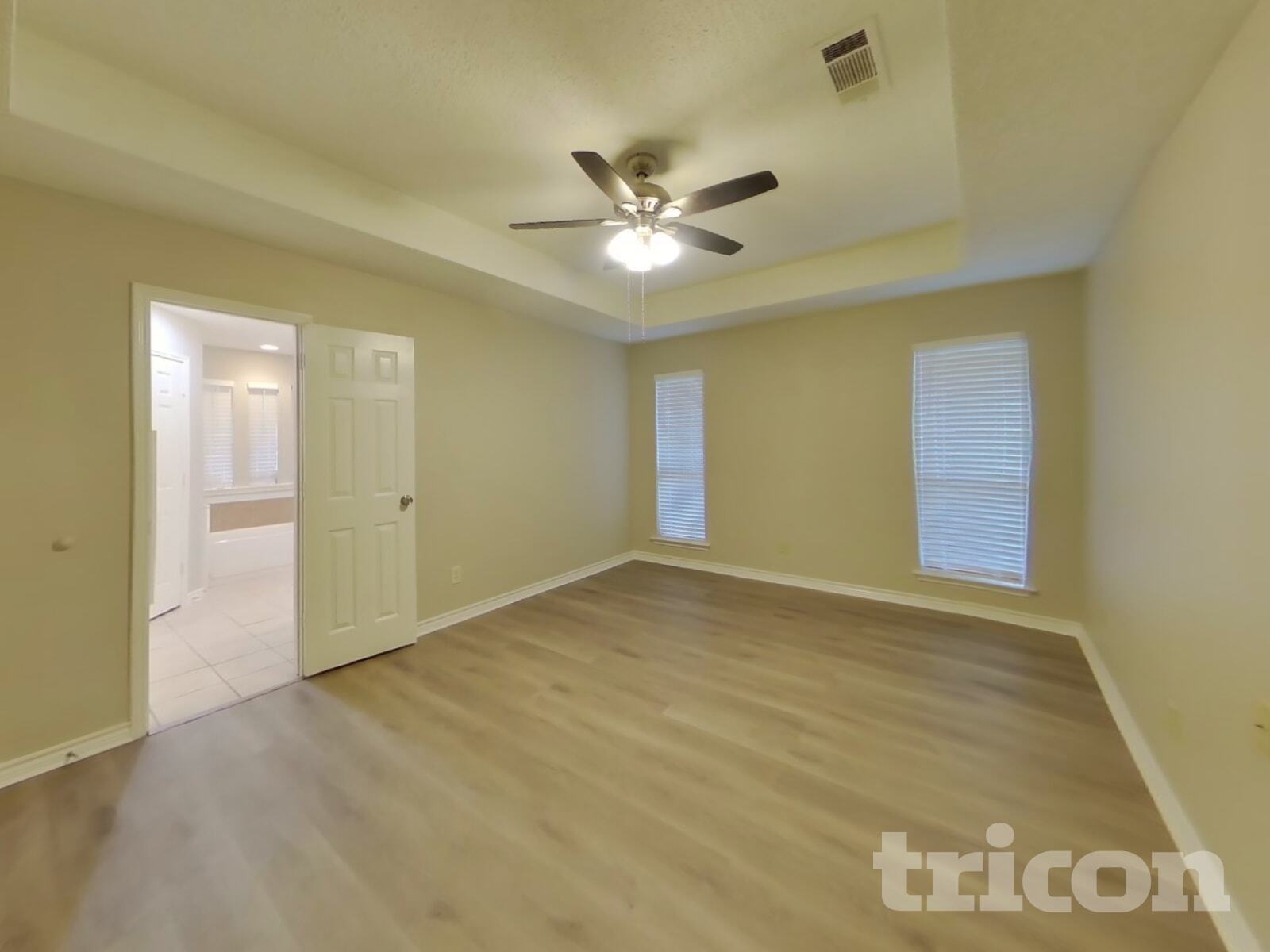 Building Photo - 528 Renee Ln