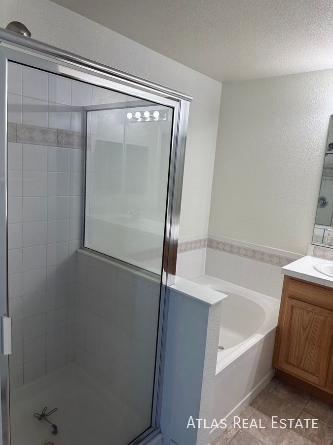 Building Photo - 14078 Blue River Trail
