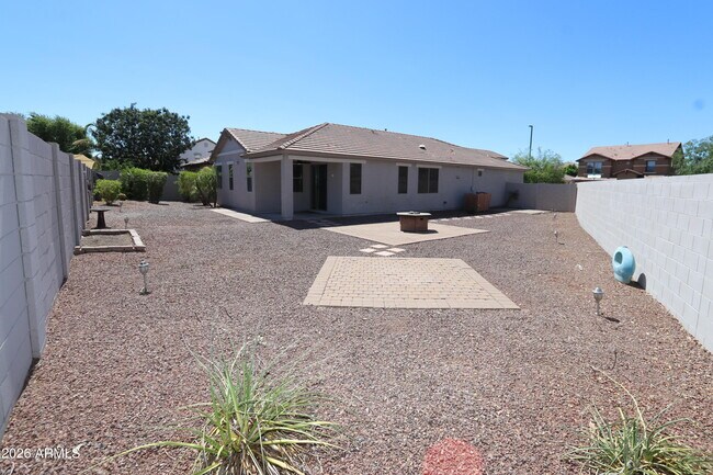 Building Photo - 2650 E Dennisport Ave