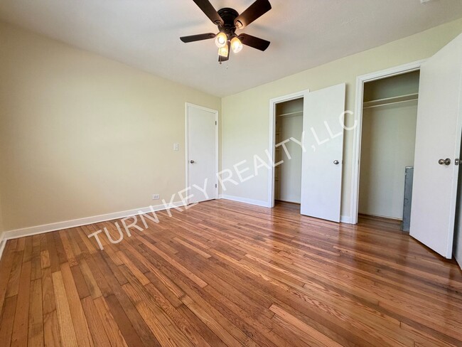 Building Photo - Home for Rent In Adamsville