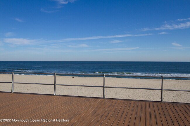 Building Photo - 455 Ocean Blvd