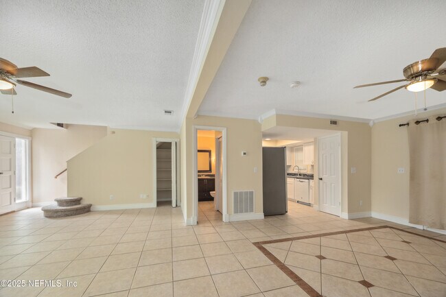 Building Photo - 695 A1A N