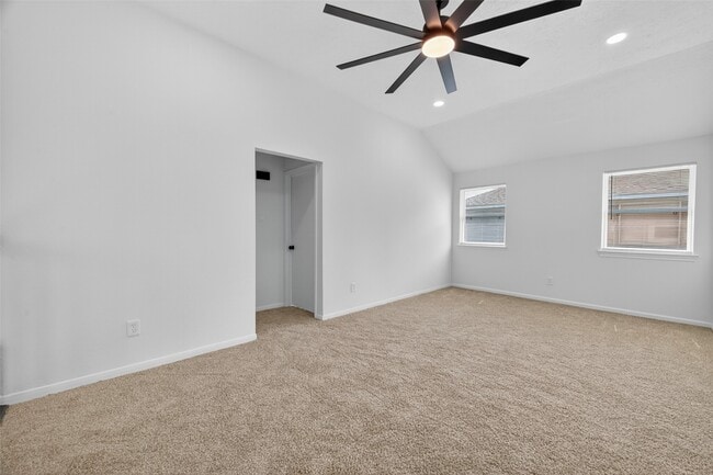 Building Photo - 6307 Marinwood Dr