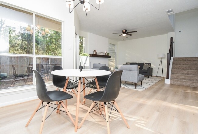 Building Photo - 134 N Magnolia Pond Pl