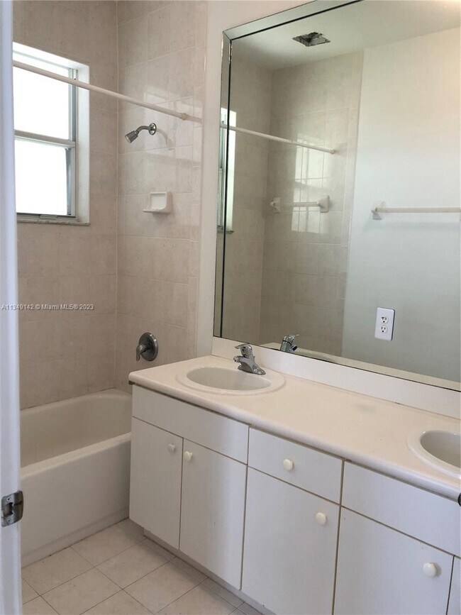 Building Photo - 24221 SW 107th Ave