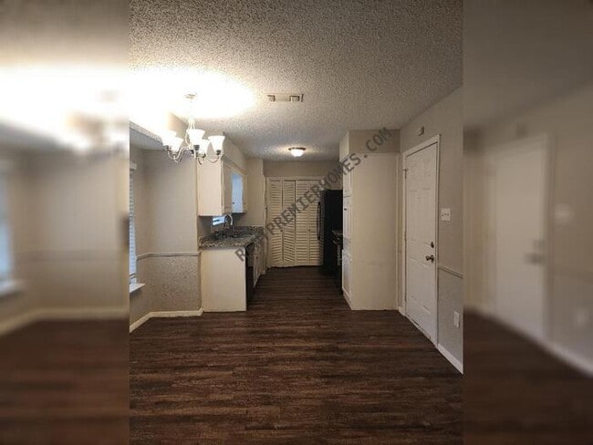 Building Photo - 5309 Wolens Way