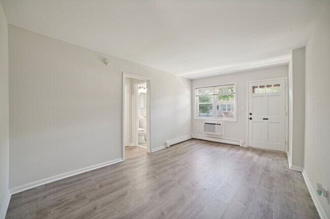 Building Photo - 725 Joralemon St