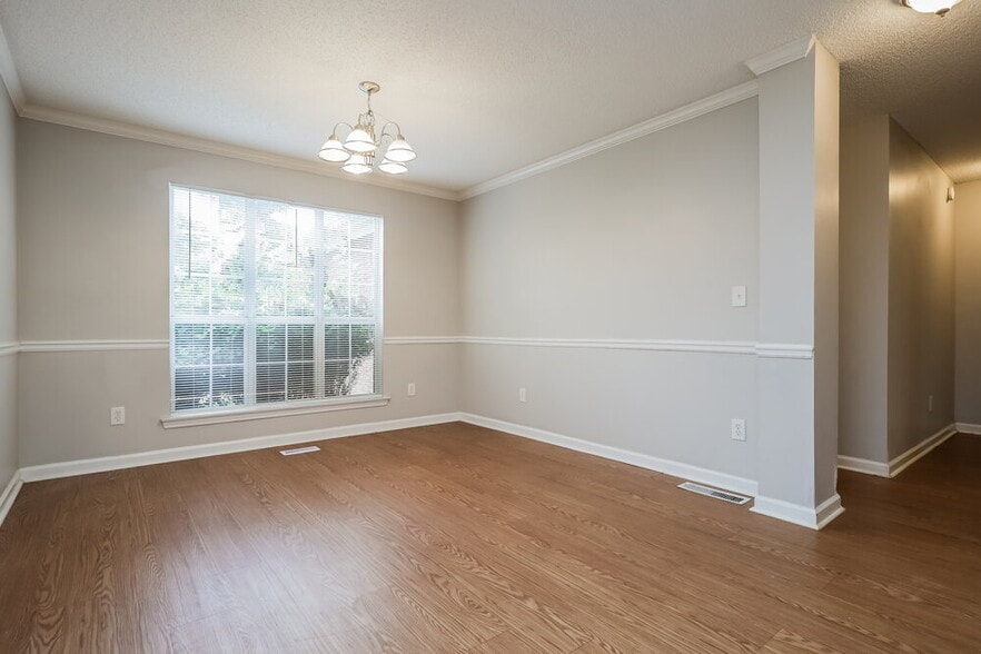 Building Photo - 134 Brookhaven Ln