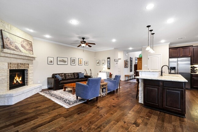 Building Photo - 28565 Willis Ranch