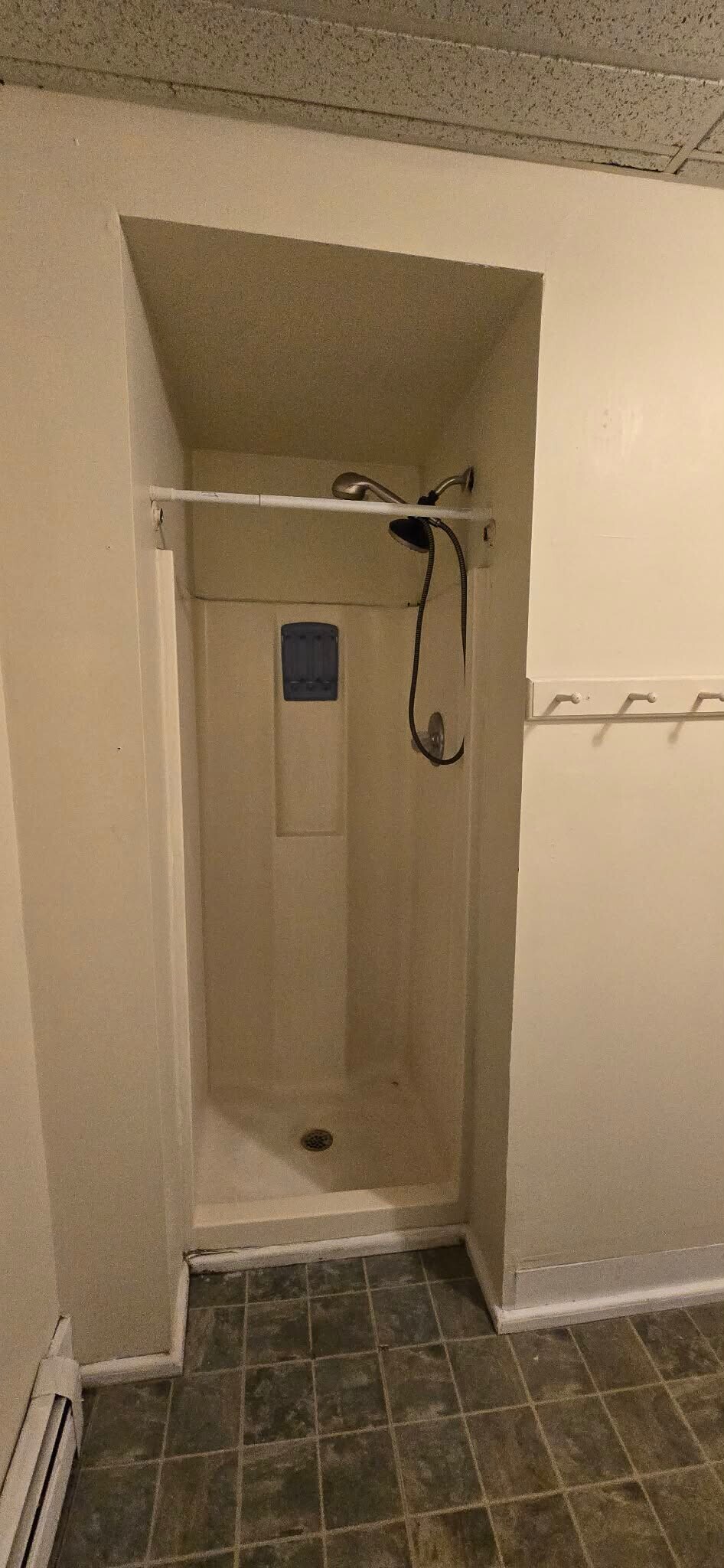 Building Photo - 154 Court St