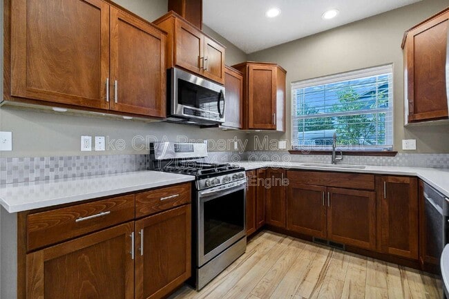 Building Photo - 3768 E Bogie Dr