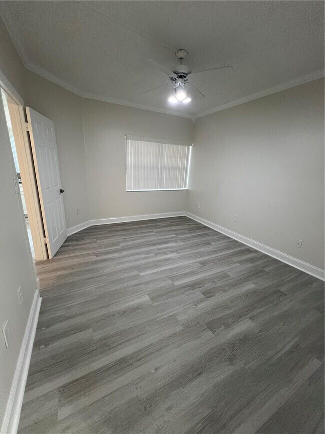 Building Photo - 1761 NW 96th Terrace