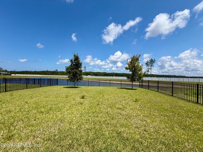 Building Photo - 12959 Holsinger Blvd