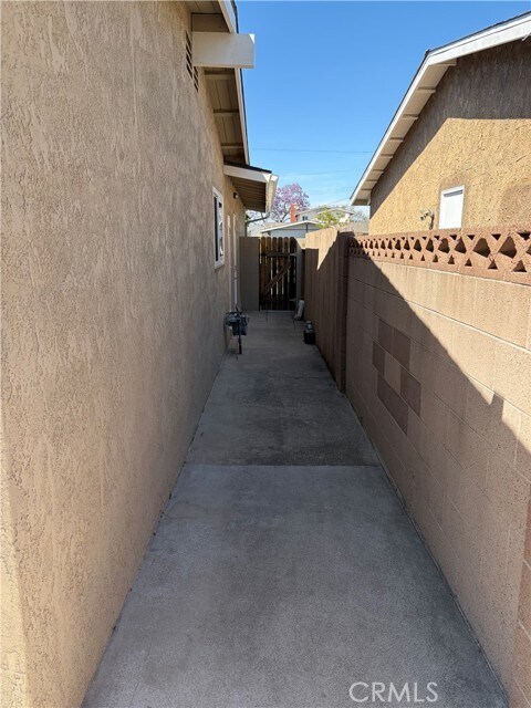 Building Photo - 7622 Don Dr