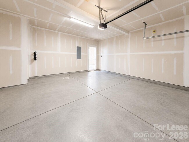 Building Photo - 5030 Markfield Ln
