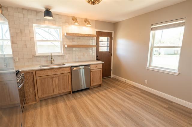 Building Photo - 602 N Morris St