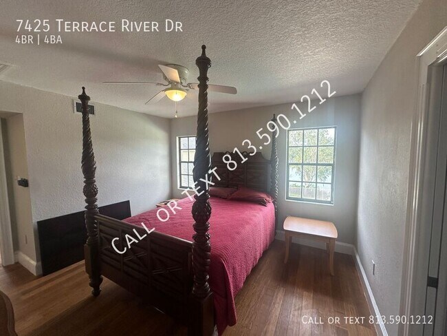 Building Photo - 7425 Terrace River Dr